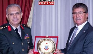 KIBRIS
                                        Başbakan Üstel, yeni KTBK Tümgeneral Kılınç’ı kabul etti
