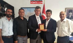 KIBRIS
                                        Ak Hataylılar Kardeşlik Dayanışma ve Kültür Derneği'nden Feyzioğlu'na ziyaret…