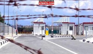 KIBRIS
                                        Derinya Kara Geçiş Kapısı geçişlere kapatıldı