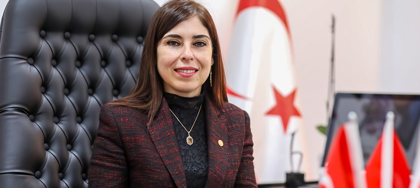 Sıhhat Bakanı İzlem Gürçağ Altuğra, 1 Ağustos Toplumsal Direniş Bayramı dolayısıyla bildiri yayımladı
