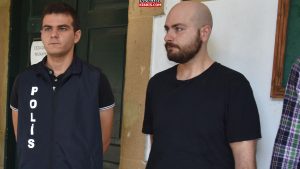 KIBRIS
                                        Kıbrıslı Rum KKTC'de Cezaevi'ne gönderildi…