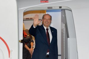 Cumhurbaşkanı Tatar, Türkiye'ye gitti