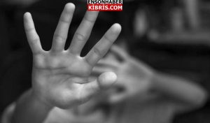 KIBRIS
                                        KKTC'de iğrenç vaka… 7 yaşındaki öz kızına cinsel istismarda bulunmuş oldu