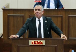 KIBRIS
                                        Çavuşoğlu: Ülkenin lehine adımlar atıyoruz, o yüzden destek bekliyoruz