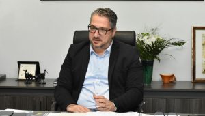 Murat Şenkul: Girne Belediyesi emlak vergilerinin %100’ünü okulların acil gereksinimleri için kullanacak